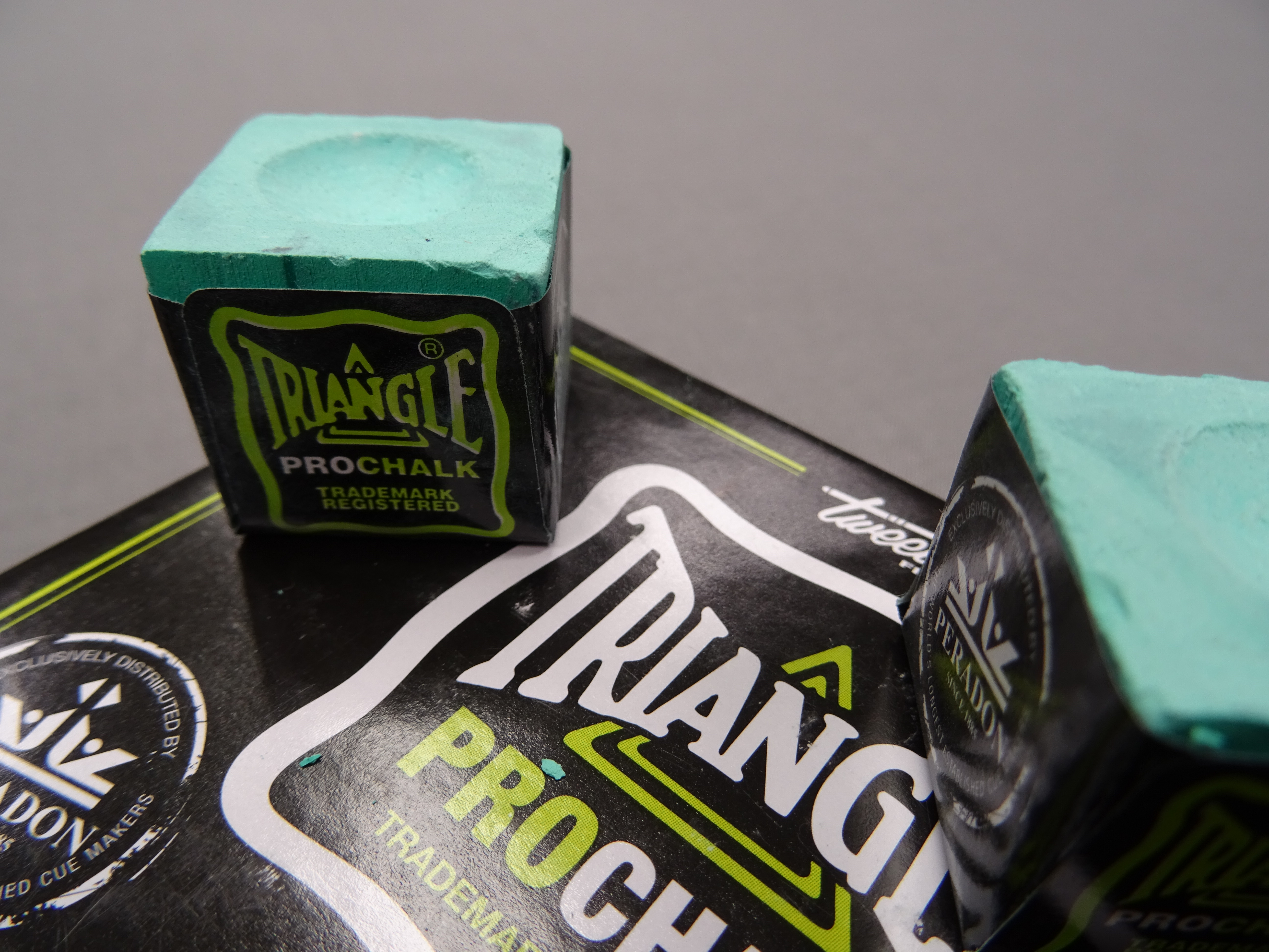 Tweetens Triangle Pro Chalk  - Box of 12 Blocks