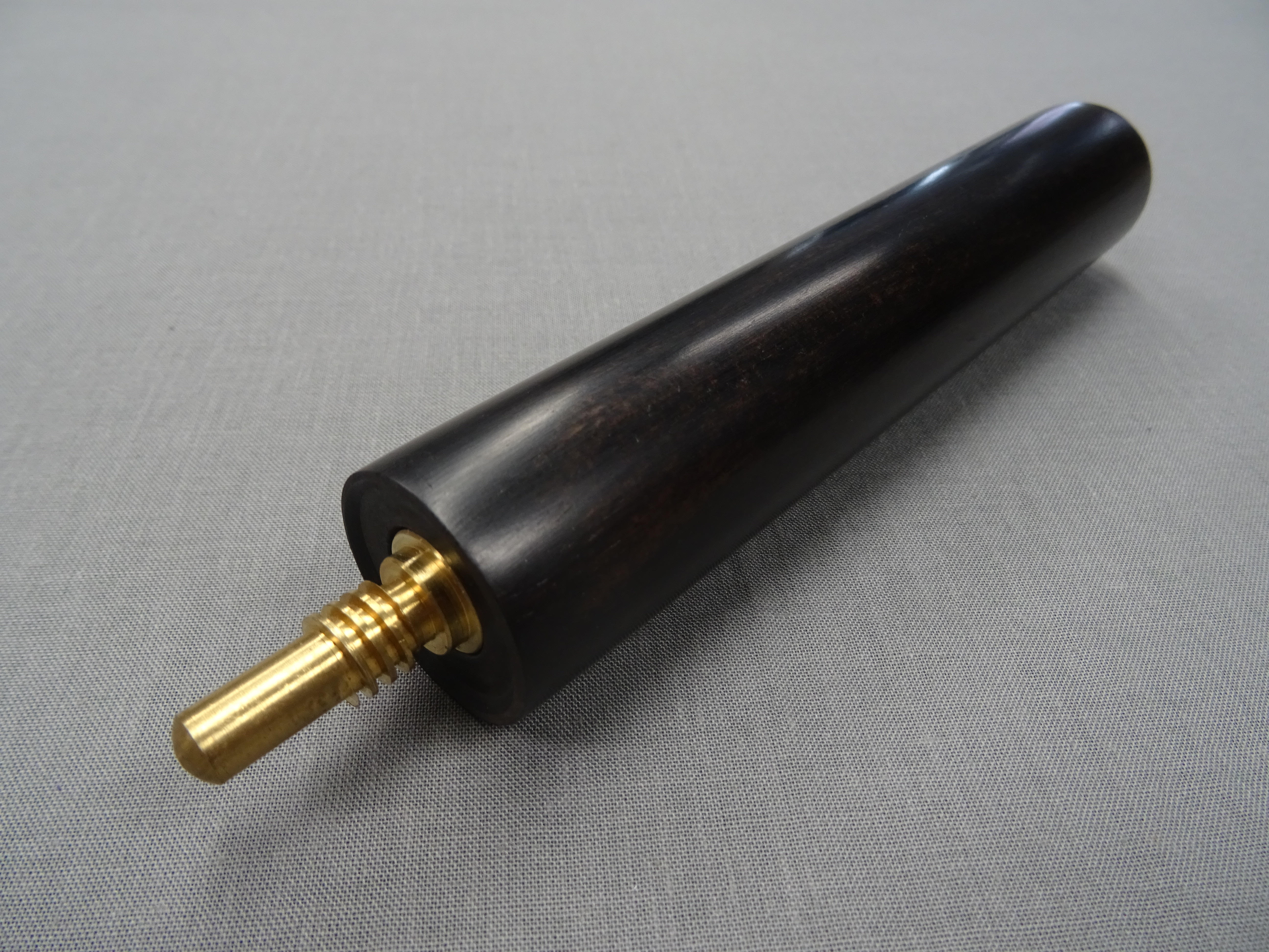 Mastercue SE6 - 6" Ebony Mini Butt