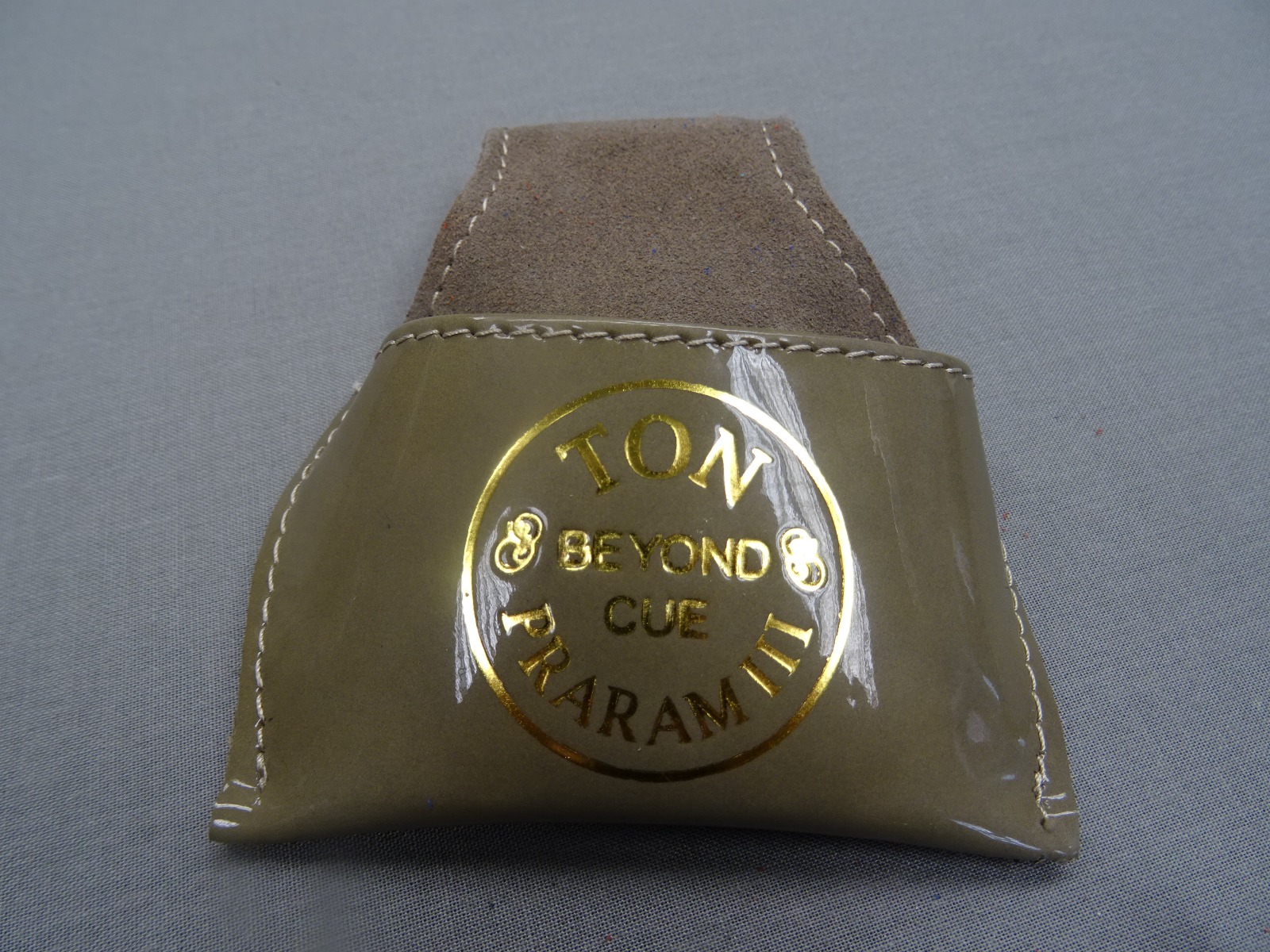 Ton Praram Beyond Leather Chalk Pouch 