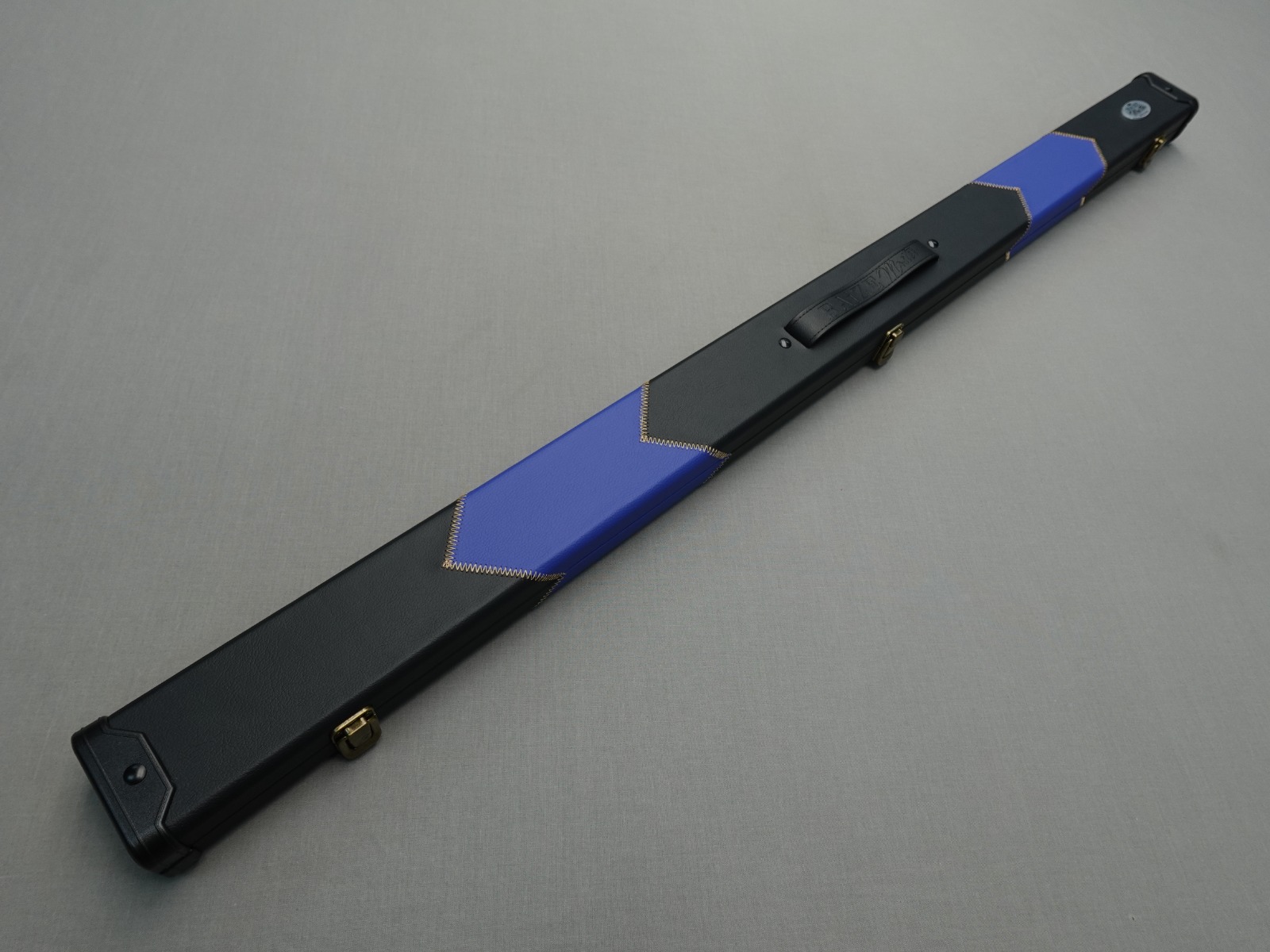 Baize Master – 3/4 Box Case – Black / Blue Arrow