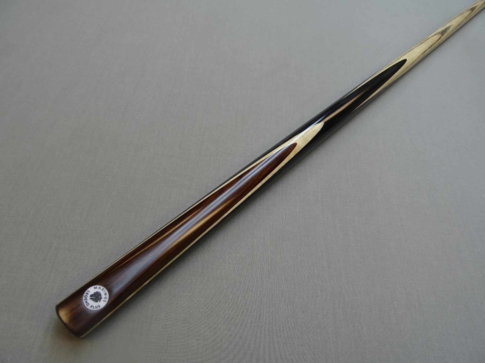 Maximus Legend Plus – 1 pc – Ash – 10.3mm – 57″ – 17.9oz