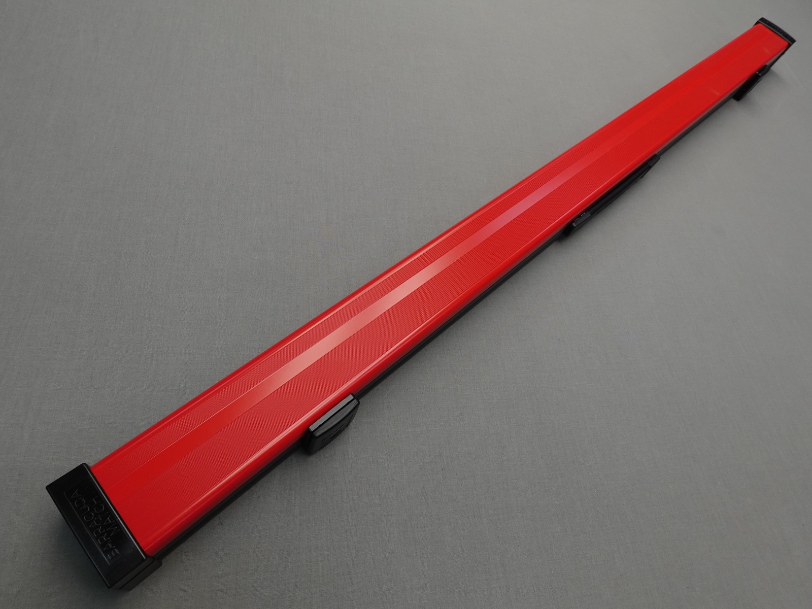 Barracuda Aluminium Case 3/4 – Motherland Red & Black