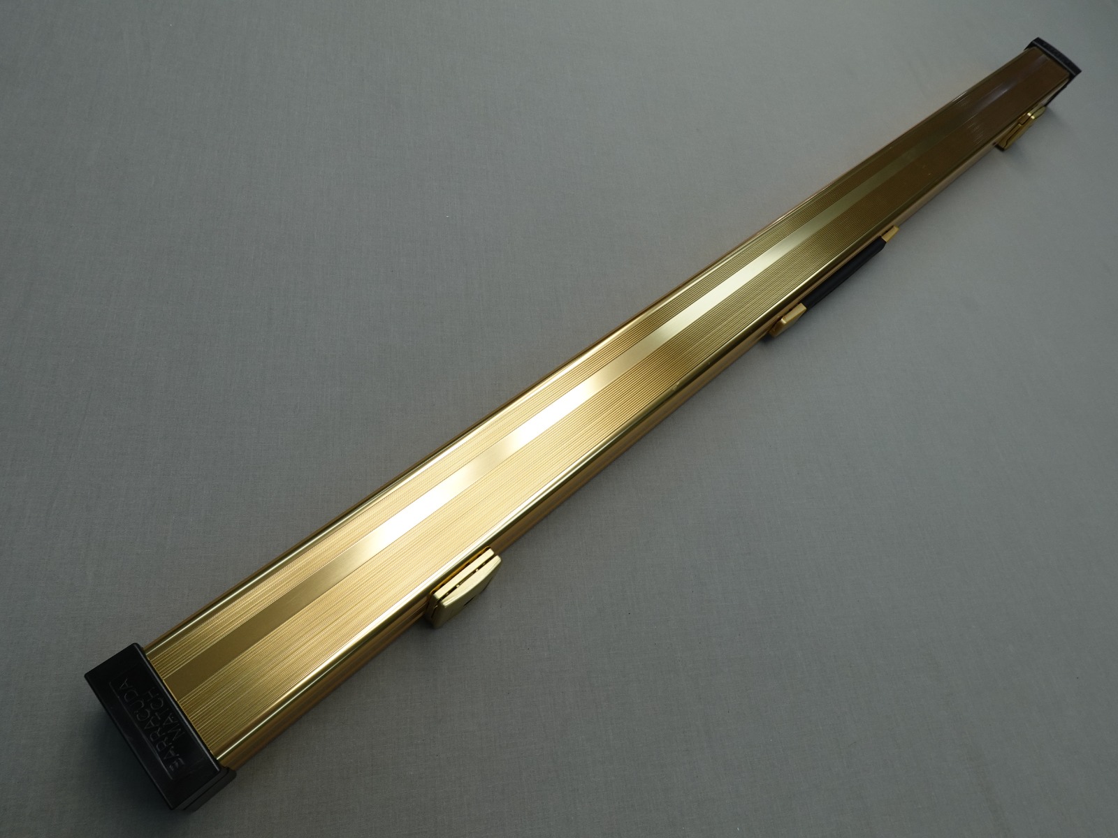 Barracuda Aluminium Case 3/4 – Golden Horn