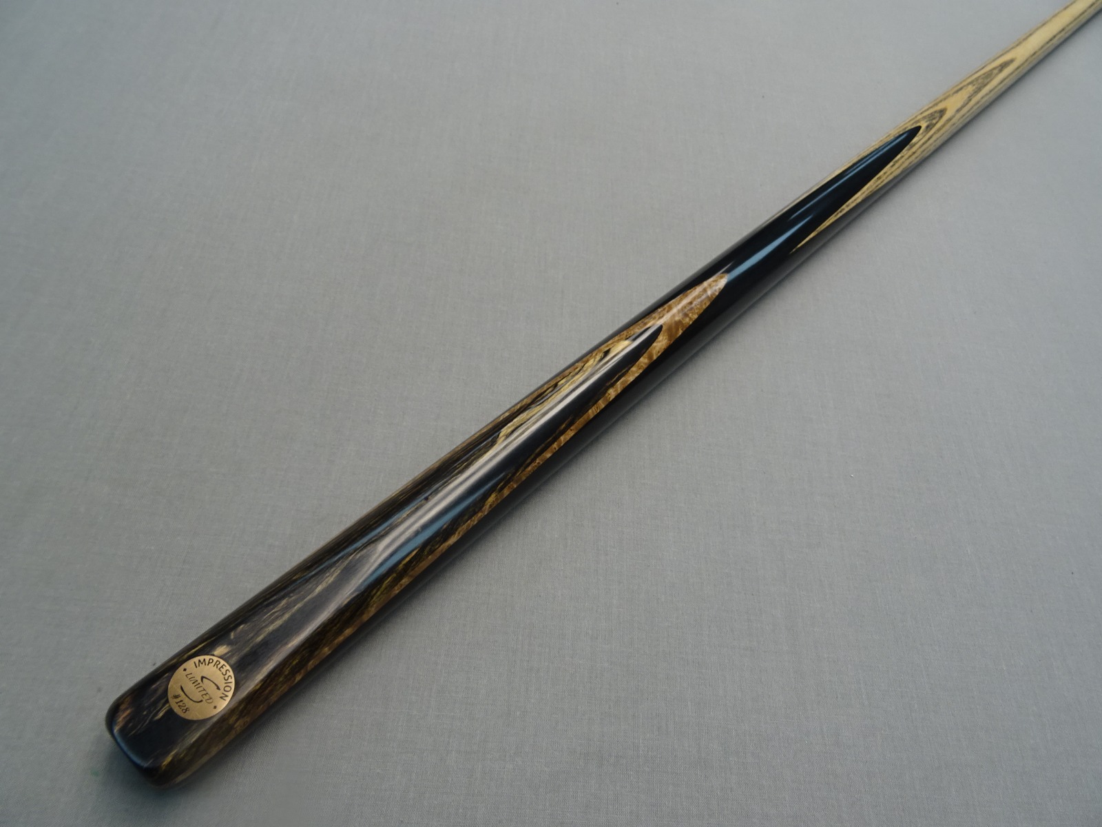 Impression Cues Limited S #128 - 1 pc - Ash - 9.5mm – 60" – 19oz
