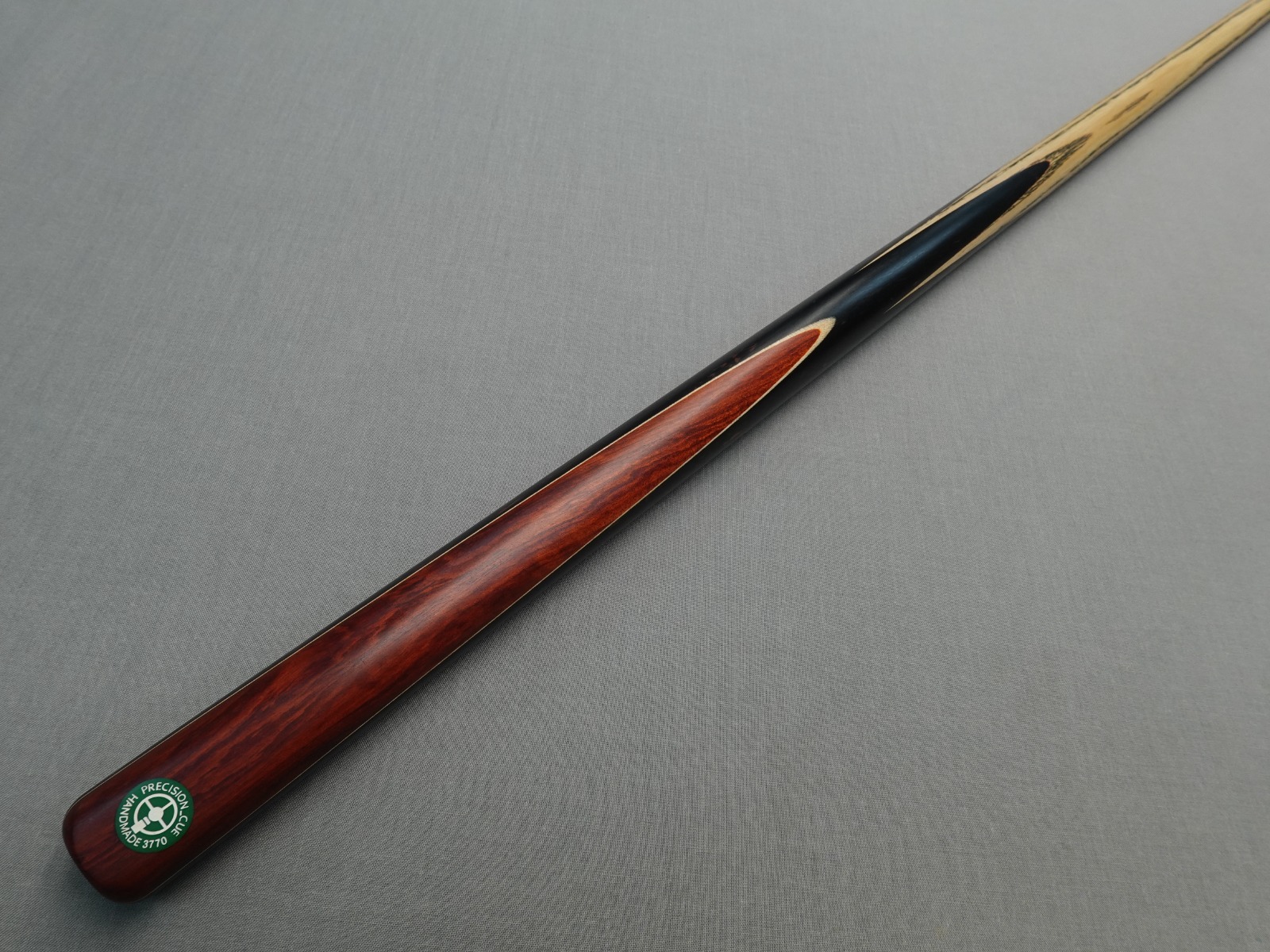 Precision_Cue 3770 - 1 pc - Ash - 8.8mm - 58" - 18.3oz