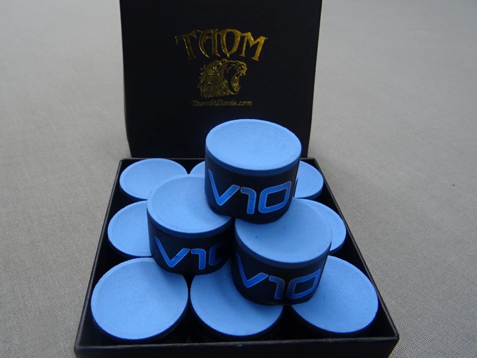 Taom V10 Blue - Chalk